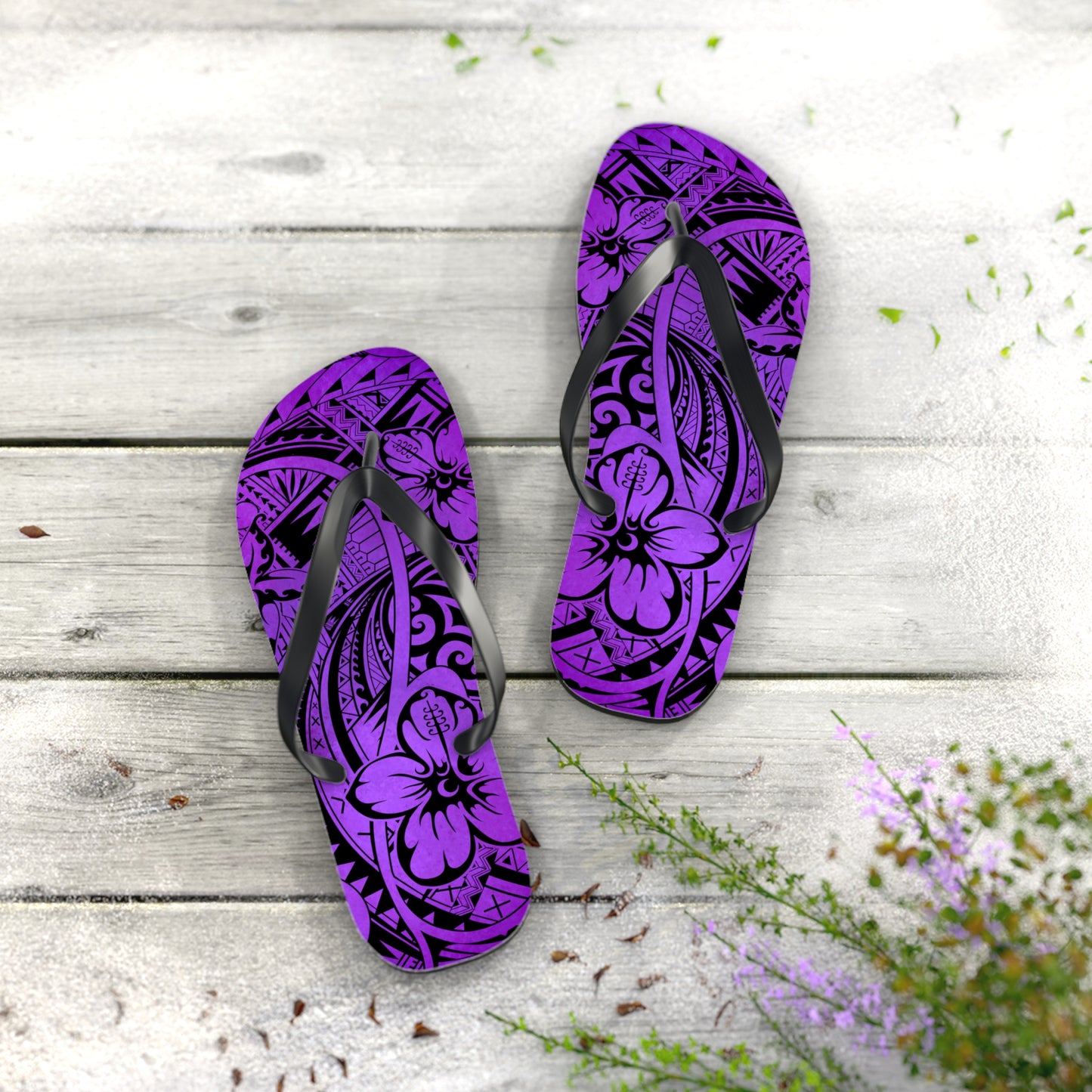 Polynesian Purple Floral Flip Flops, Summer Sandals, Beach Footwear, Vacation Essentials, Casual Footwear