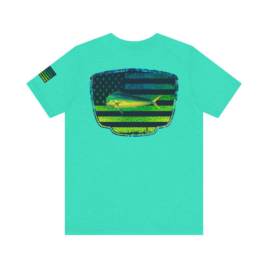 Patriotic Mahi Mahi Flag Tee – Grunge Fishing Badge Shirt for Outdoor Lovers
