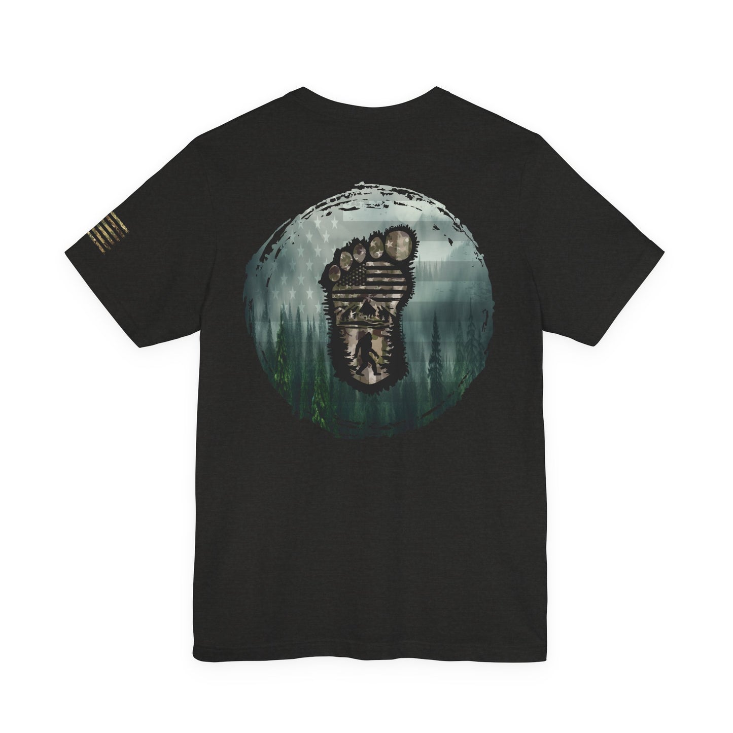 Bigfoot American Flag Camo Tee, Patriotic Sasquatch Shirt, USA Yetti Top, Men's Women's Unisex T-shirt, Cryptid Camouflage
