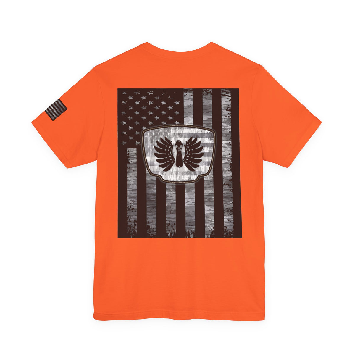 Duck Hunting American Flag Badge T-Shirt – Mossy Camo Print, Crossed Guns & Duck Skull Graphic