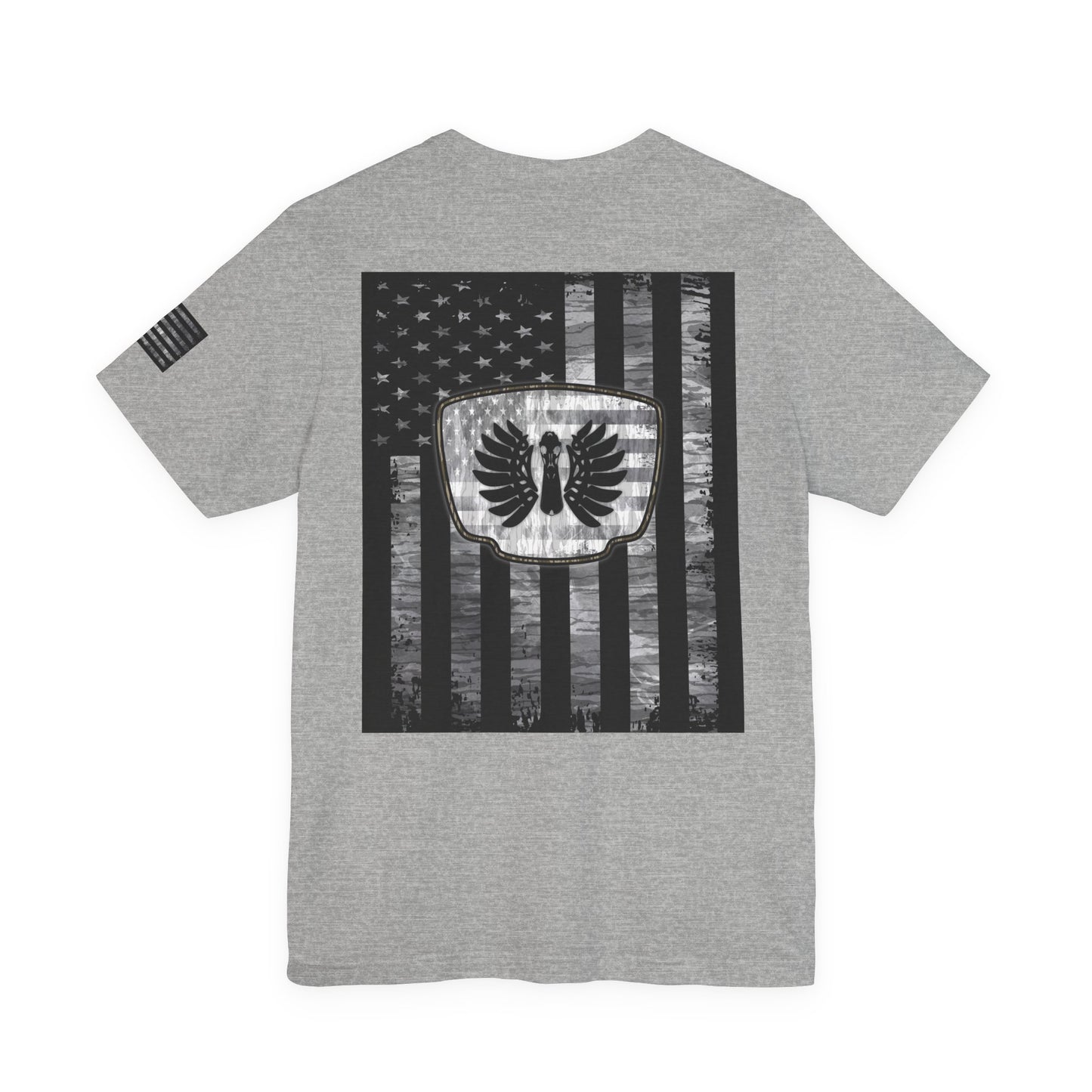 Duck Hunting American Flag Badge T-Shirt – Mossy Camo Print, Crossed Guns & Duck Skull Graphic