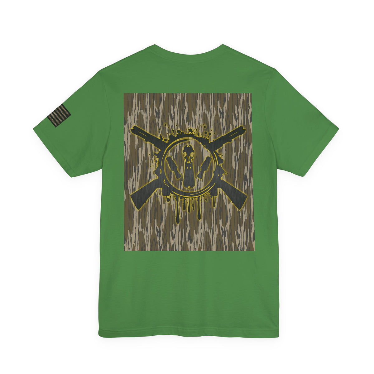Duck Hunting Badge T-Shirt – Mossy Camo Print, Crossed Guns & Duck Skull Graphic