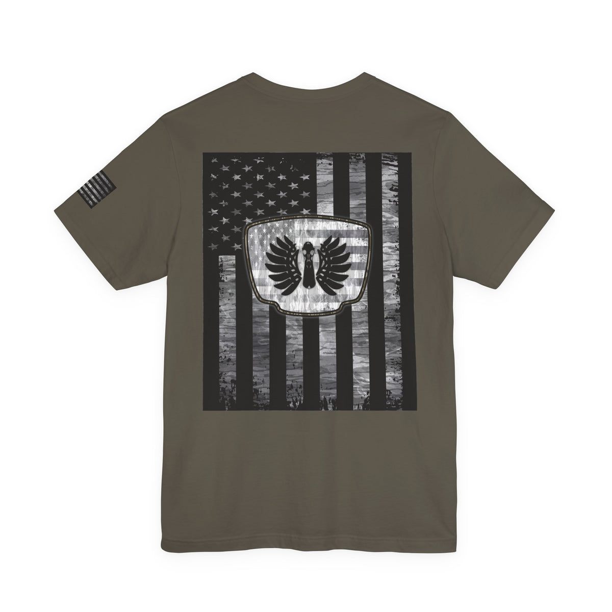 Duck Hunting American Flag Badge T-Shirt – Mossy Camo Print, Crossed Guns & Duck Skull Graphic