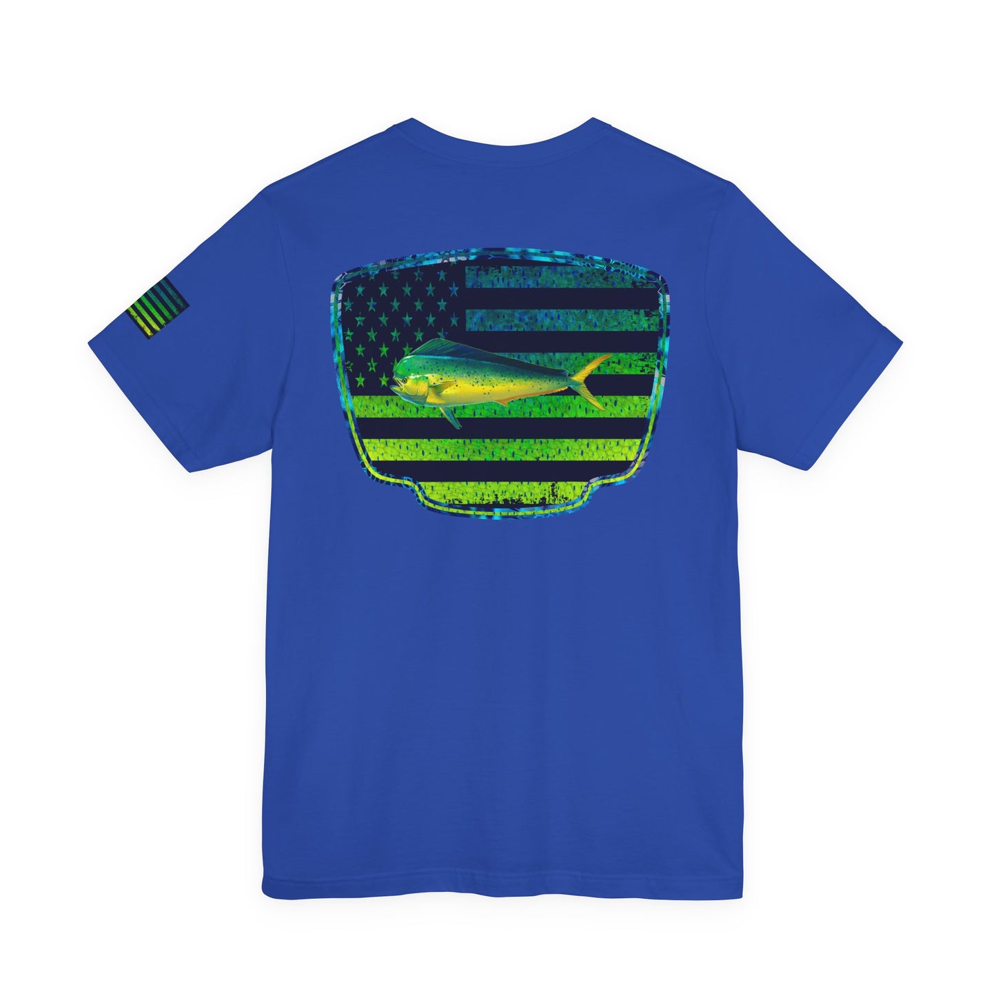 Patriotic Mahi Mahi Flag Tee – Grunge Fishing Badge Shirt for Outdoor Lovers