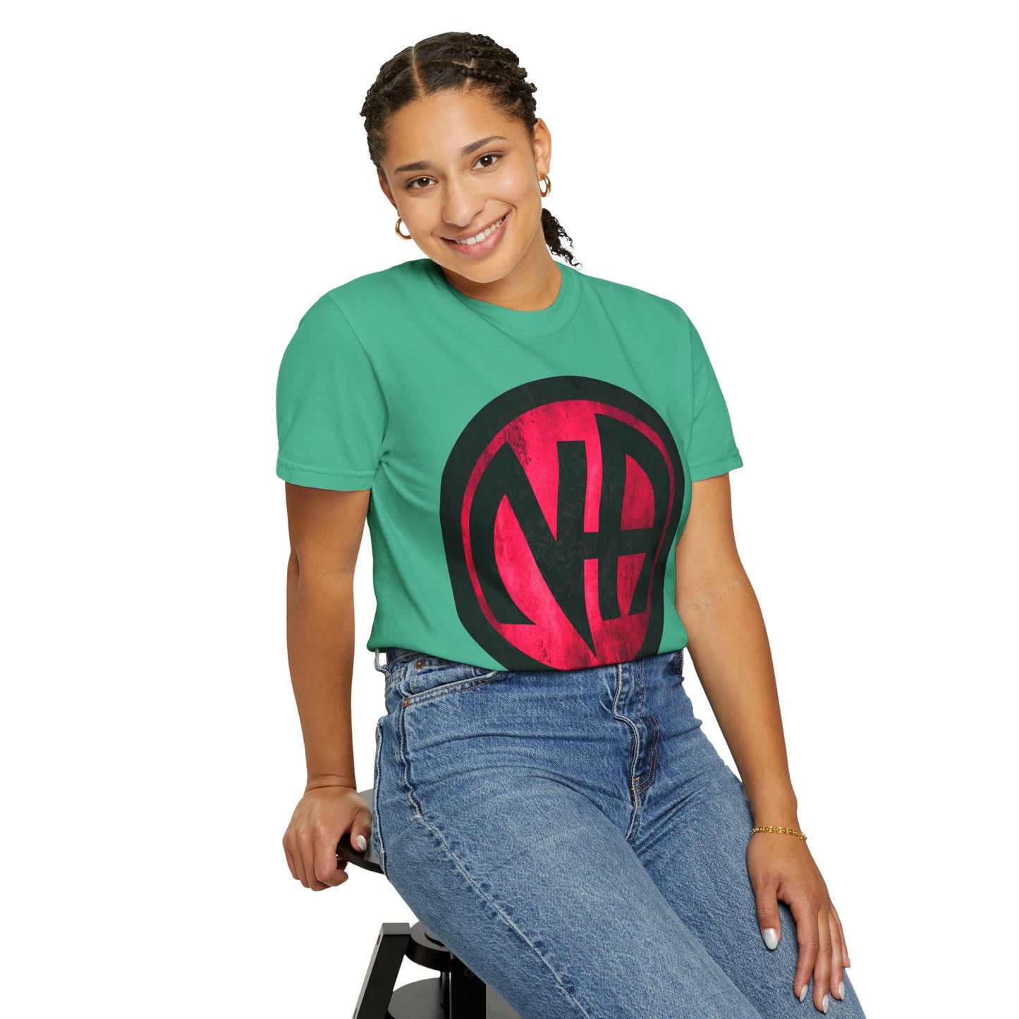 Narcotics Anonymous NA Logo – Grunge Pink & Black Recovery Symbol Art T-Shirt, Recovery T-Shirt