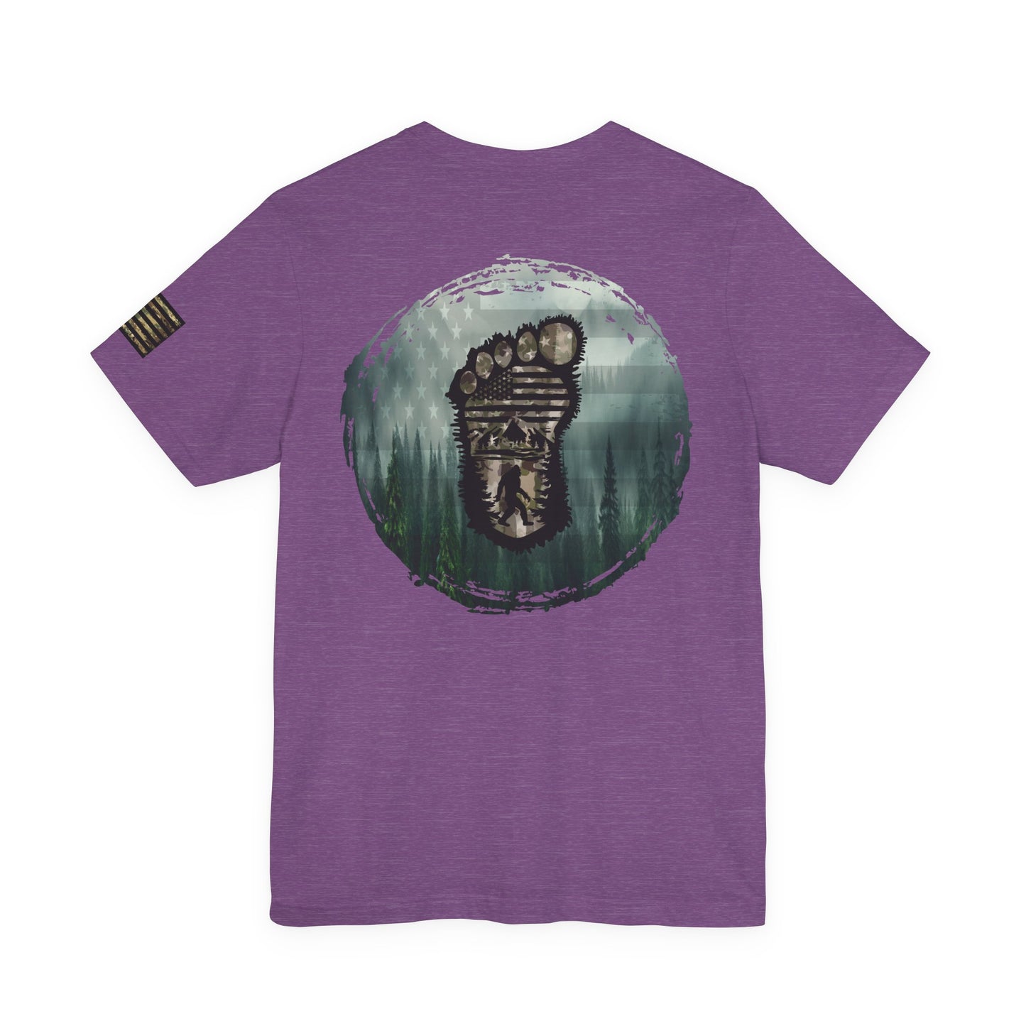 Bigfoot American Flag Camo Tee, Patriotic Sasquatch Shirt, USA Yetti Top, Men's Women's Unisex T-shirt, Cryptid Camouflage