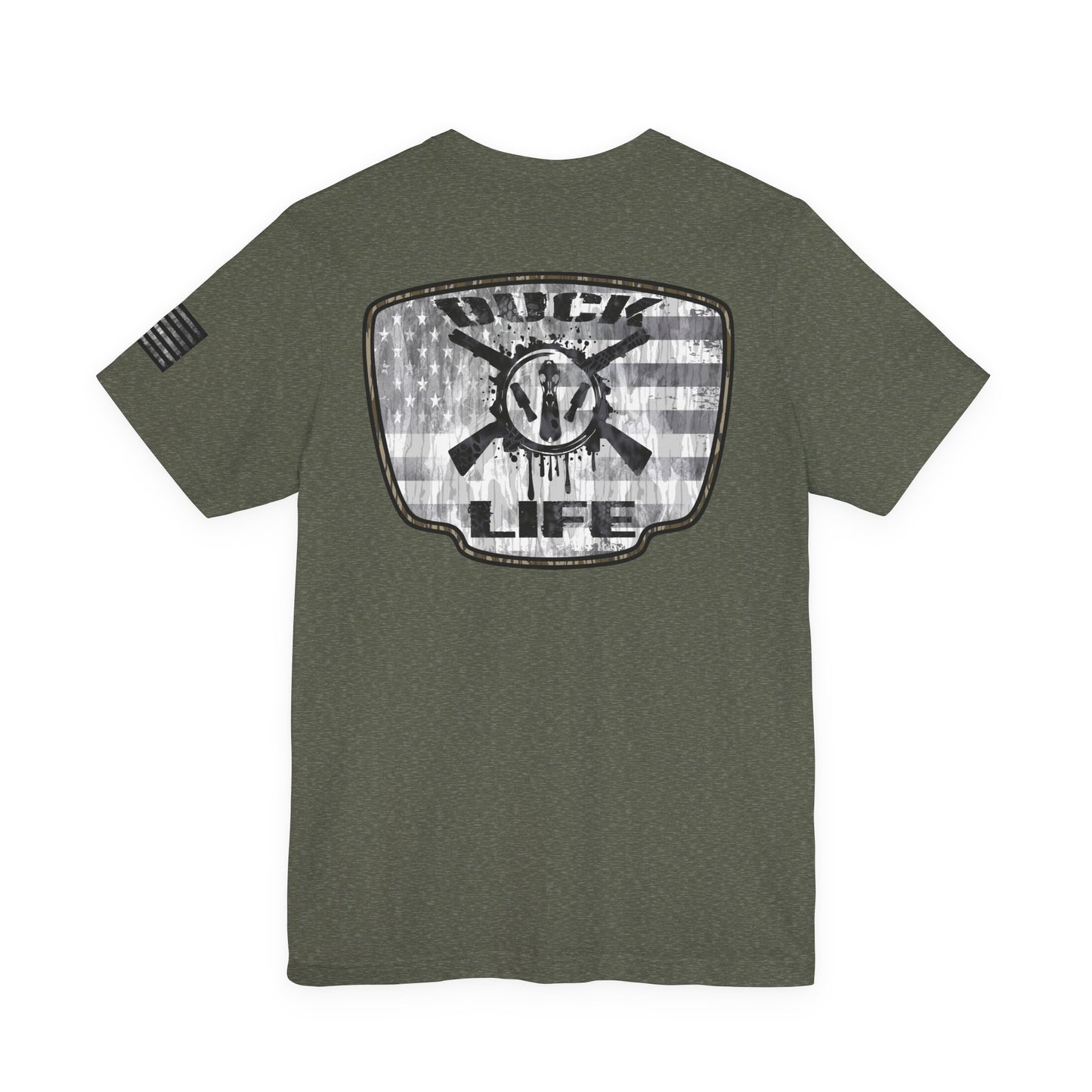 White American Flag Duck Hunting Badge T-Shirt – Mossy Camo Print, Crossed Guns & Duck Skull Graphic