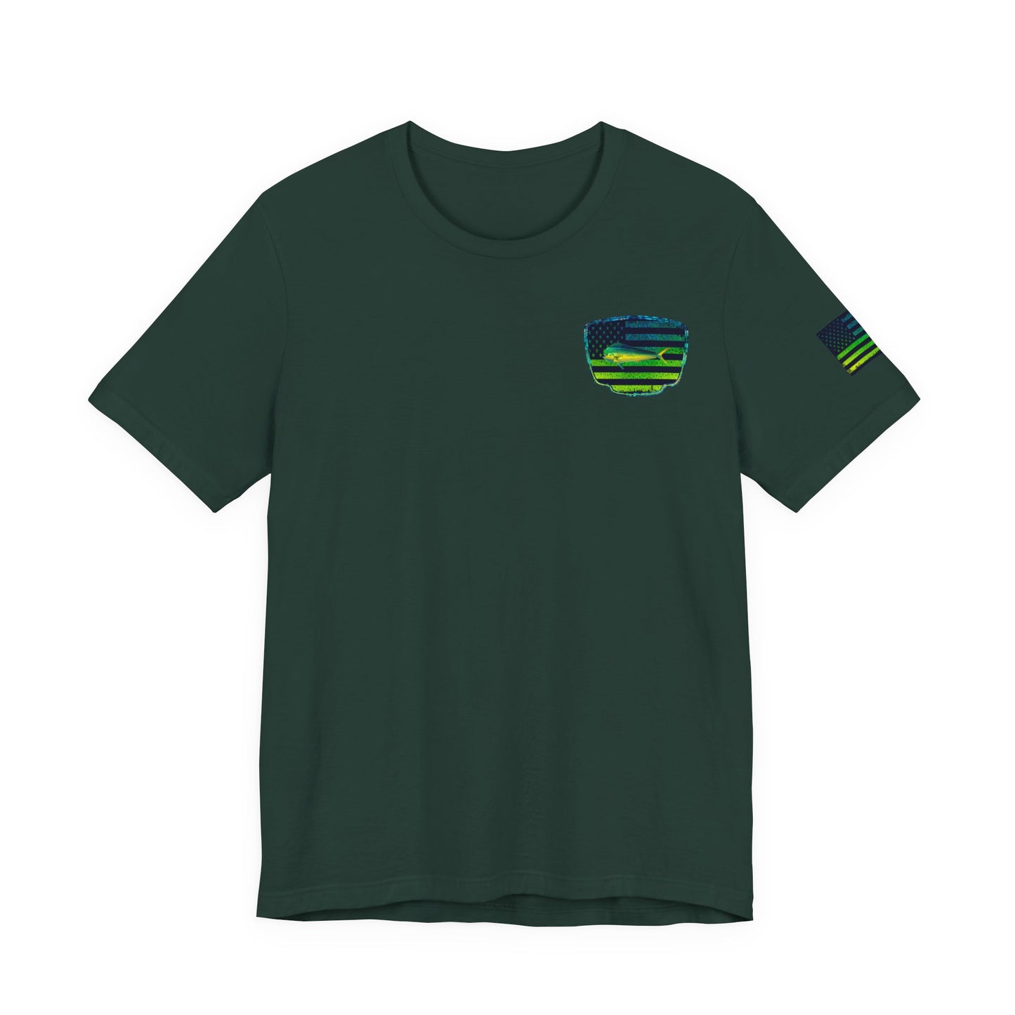Patriotic Mahi Mahi Flag Tee – Grunge Fishing Badge Shirt for Outdoor Lovers