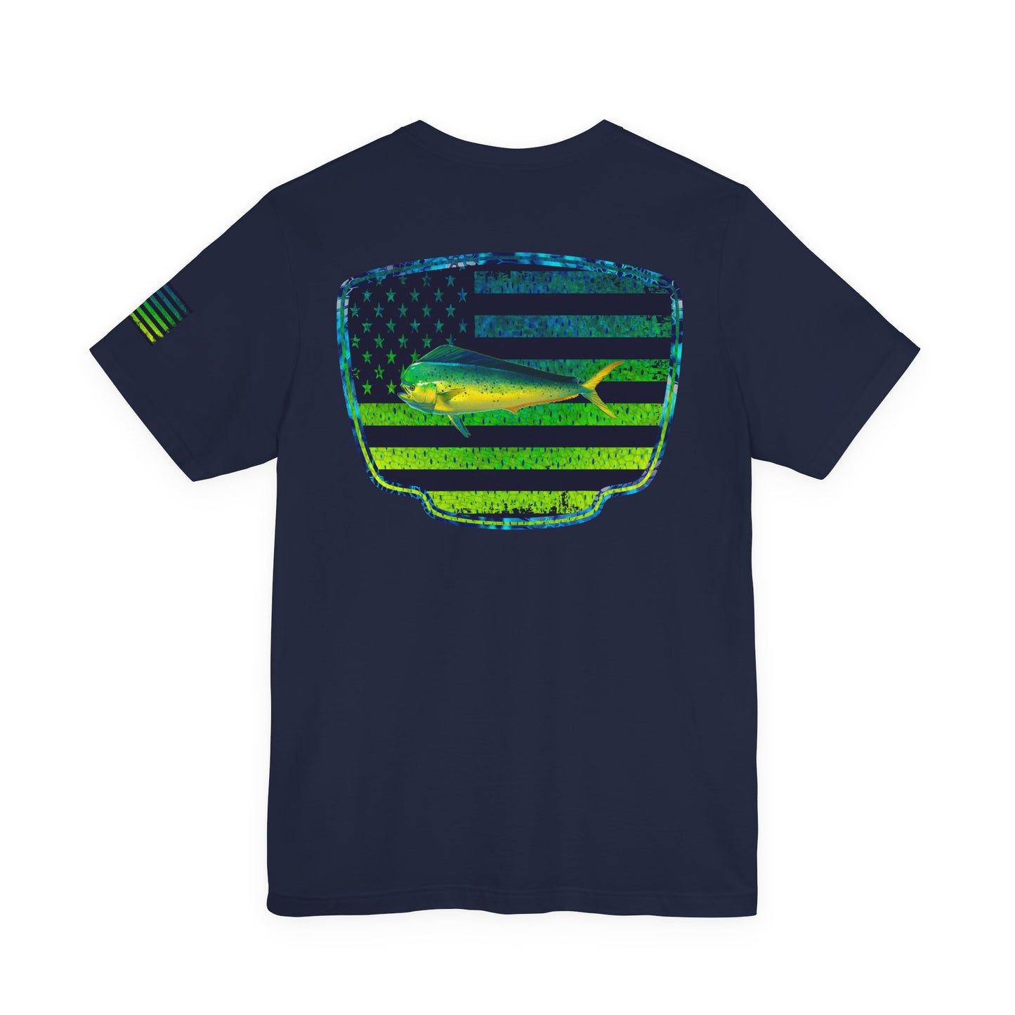 Patriotic Mahi Mahi Flag Tee – Grunge Fishing Badge Shirt for Outdoor Lovers