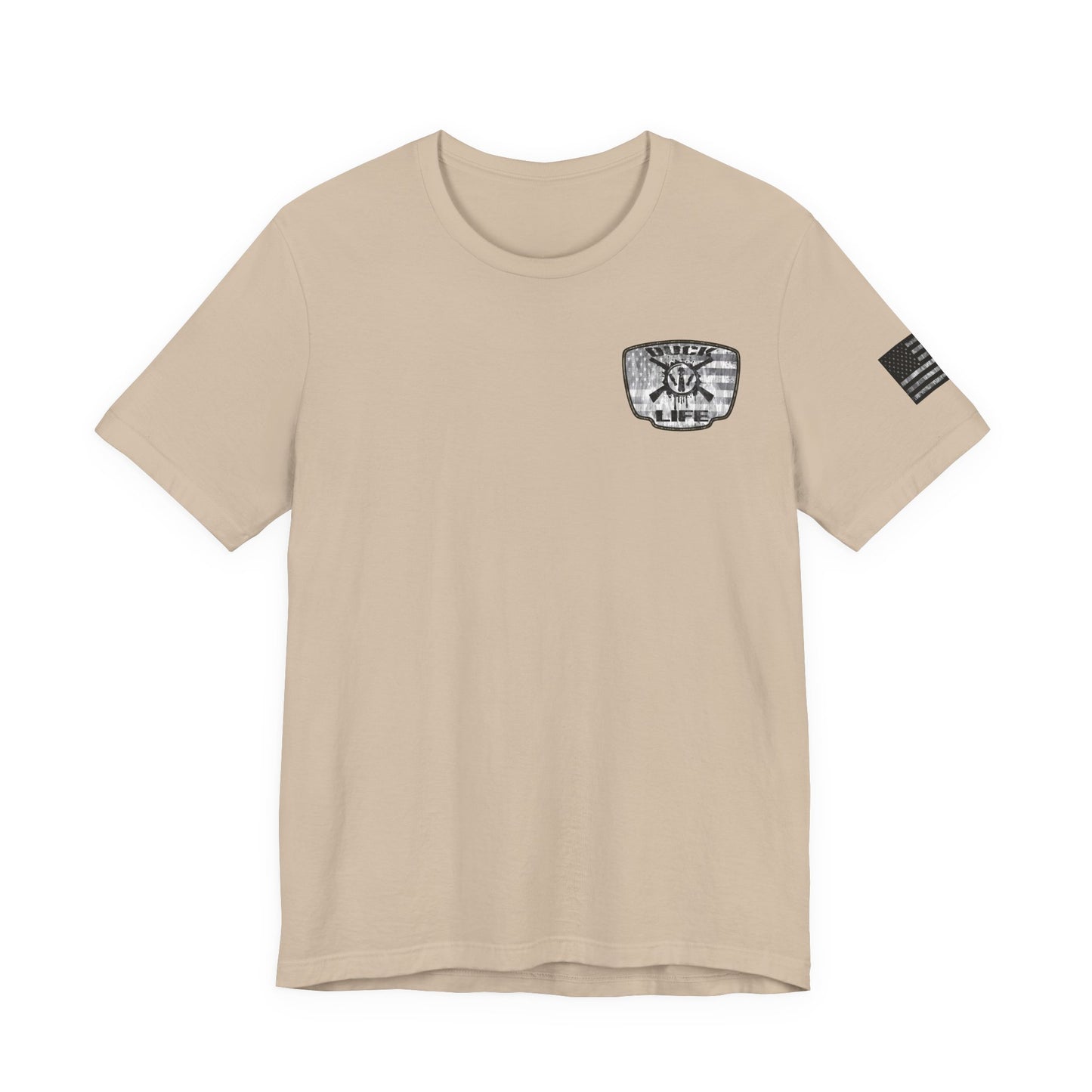 White American Flag Duck Hunting Badge T-Shirt – Mossy Camo Print, Crossed Guns & Duck Skull Graphic