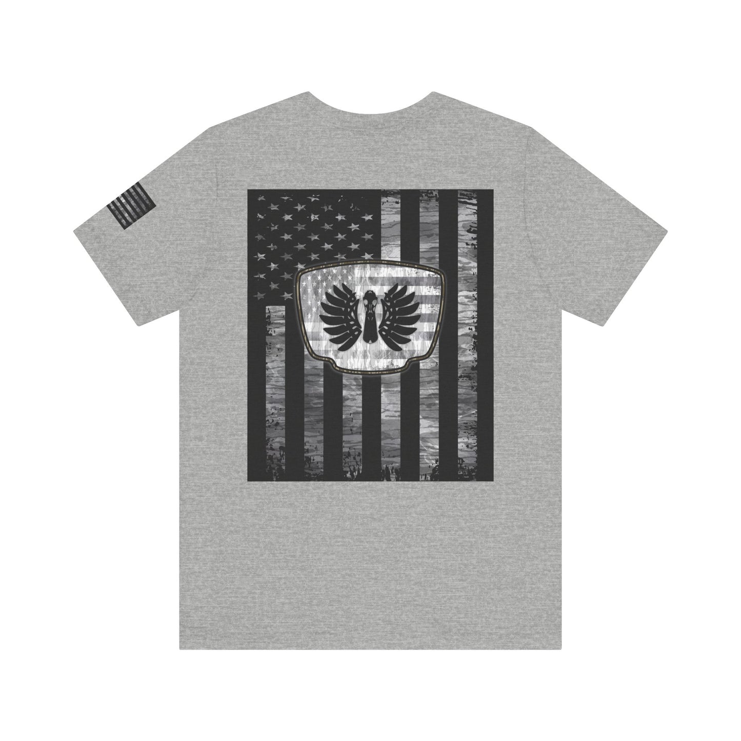 Duck Hunting American Flag Badge T-Shirt – Mossy Camo Print, Crossed Guns & Duck Skull Graphic