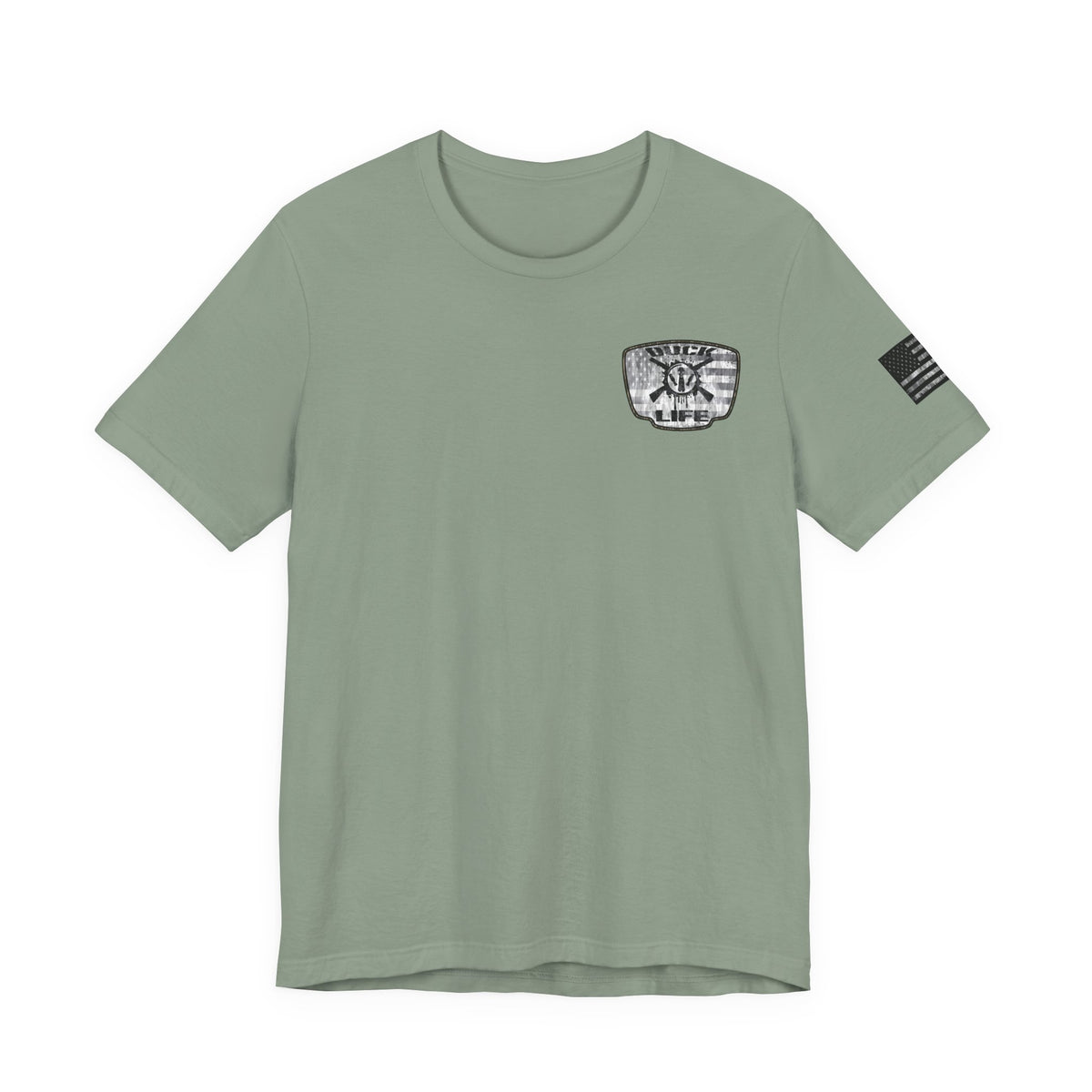White American Flag Duck Hunting Badge T-Shirt – Mossy Camo Print, Crossed Guns & Duck Skull Graphic