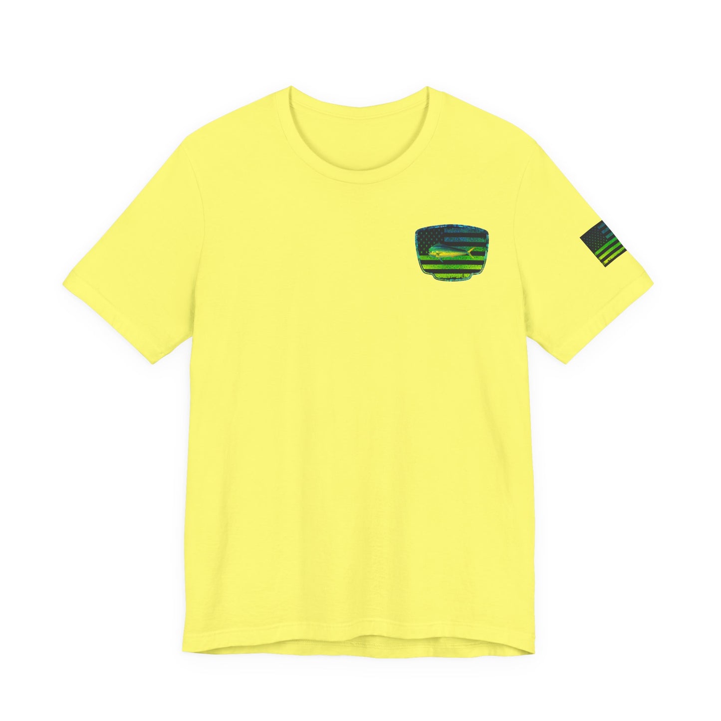 Patriotic Mahi Mahi Flag Tee – Grunge Fishing Badge Shirt for Outdoor Lovers