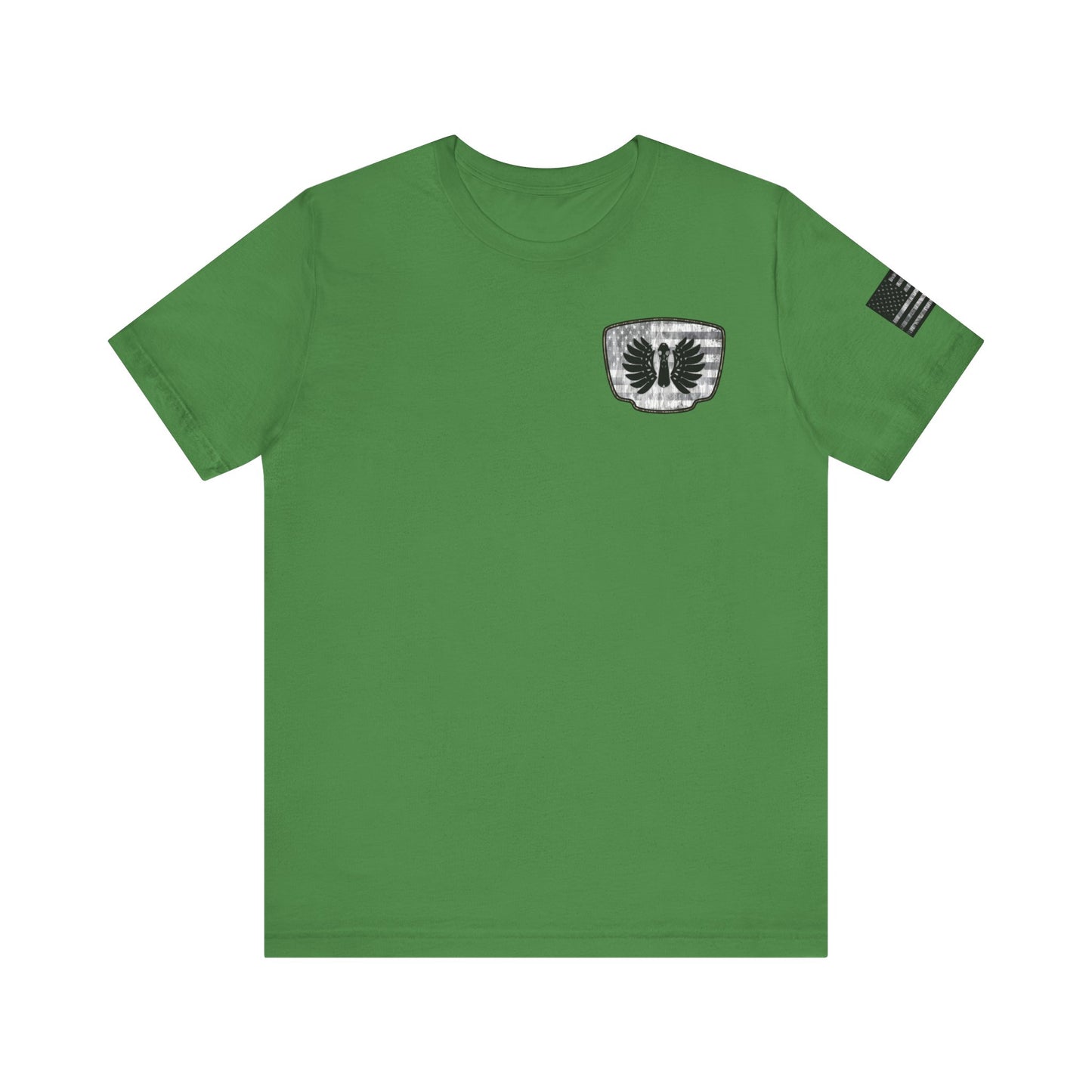Duck Hunting American Flag Badge T-Shirt – Mossy Camo Print, Crossed Guns & Duck Skull Graphic