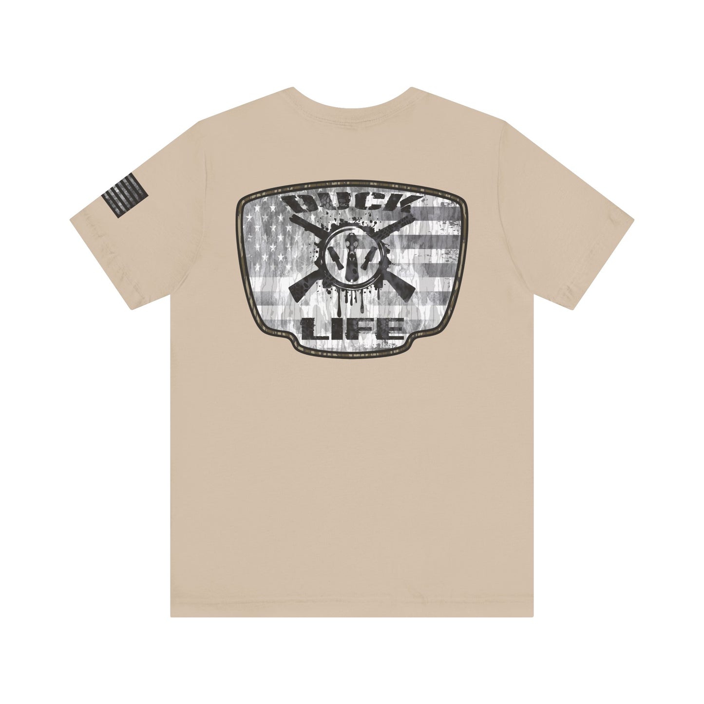 White American Flag Duck Hunting Badge T-Shirt – Mossy Camo Print, Crossed Guns & Duck Skull Graphic